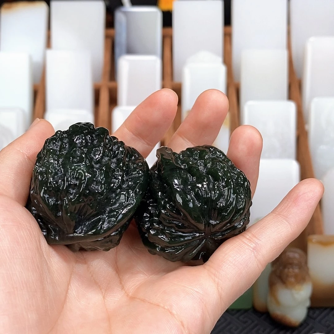 颈饰未镶嵌和田玉天**技