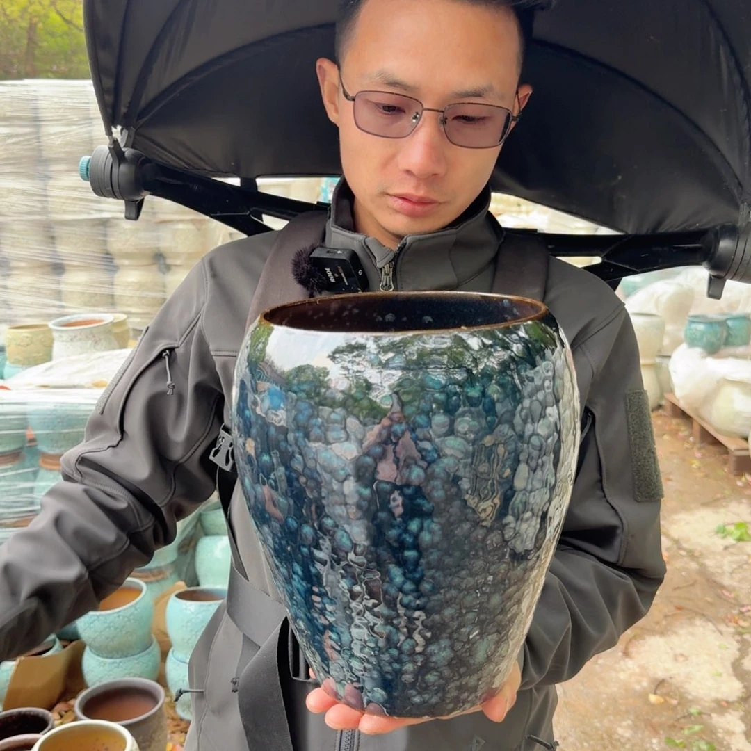紫砂花盆口20高26（一个蛋壳雪花蓝