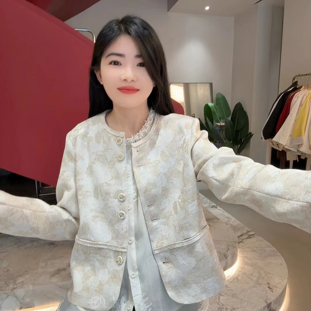 QC 252623 国风蝴蝶结扣圆领新中式提花短外套