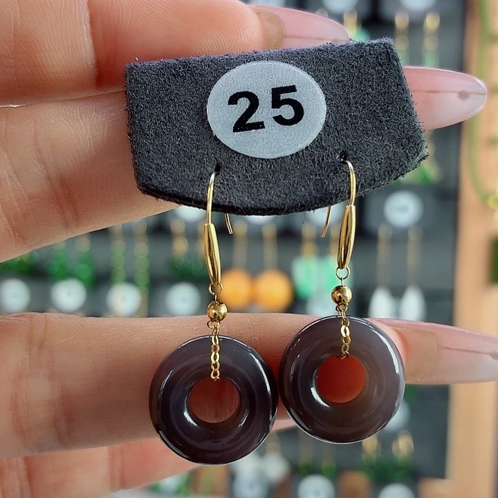 和田玉18K金镶嵌耳饰