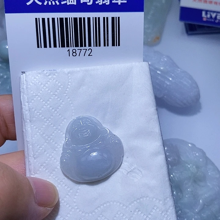 颈饰未镶嵌翡翠天光墟翡翠市场现金代购