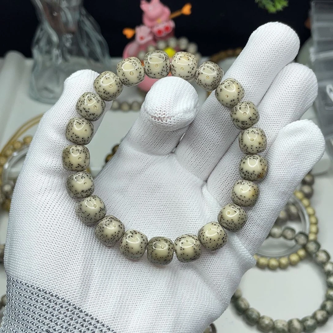 手串星月菩提11mm 青瓷白大眼