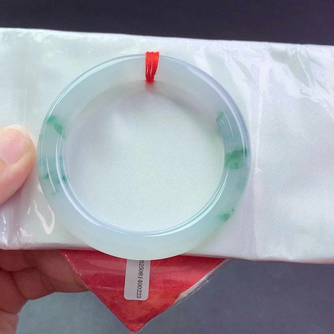 【闪购商品】未镶嵌手镯翡翠a 8034810
