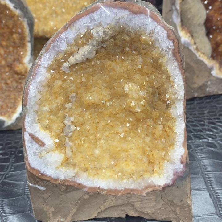 未镶嵌珠宝半成品紫晶