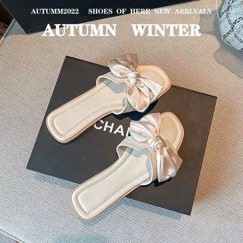 2025年新款拖鞋女夏外穿平底夏季高级感仙女风外出海边沙滩凉拖女