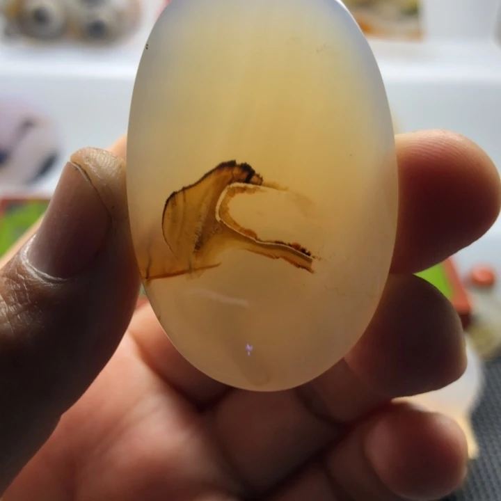 玛瑙/玉髓未镶嵌玛瑙花片