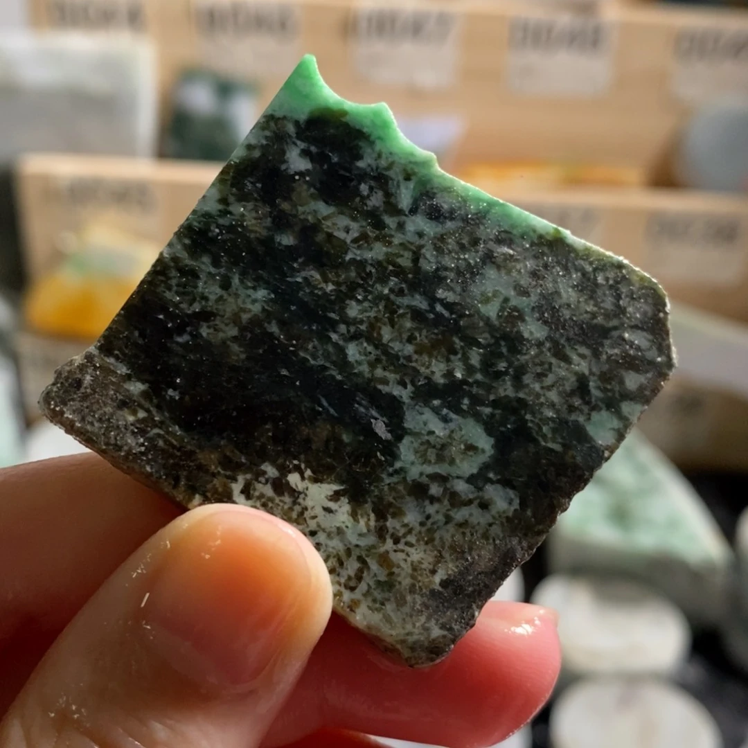 颈饰未镶嵌翡翠天然翡翠