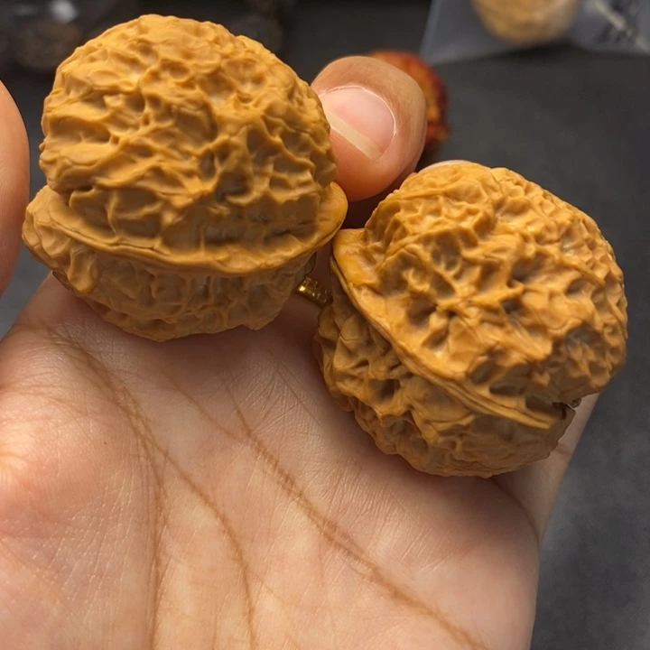 把件文玩核桃39尺金蟾球