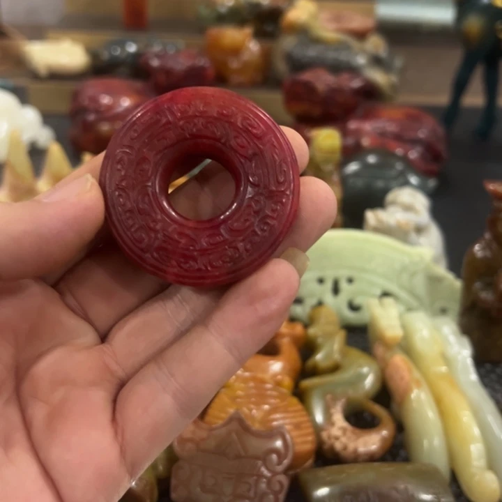 绿泥石云母质玉（岫岩玉）合金颈饰
