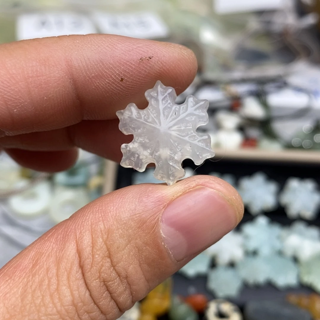 岫玉纯天然岫玉假一赔十，手链绳子未镶嵌