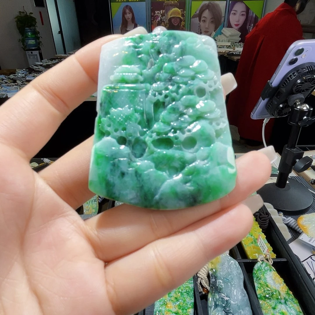 颈饰未镶嵌翡翠一