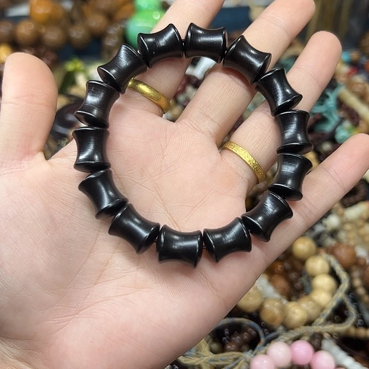 维腊木（绿檀）手串/手链