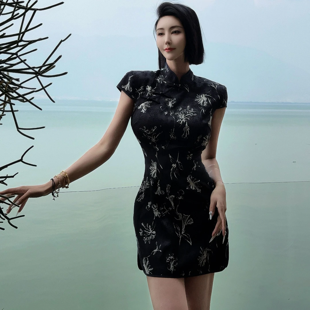 DUOMI【漠然公主】黑色白花中式旗袍款连衣裙