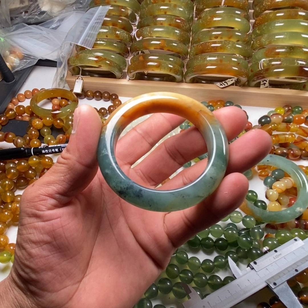 未镶嵌蛇纹石玉手链花玉54口径微瑕福利