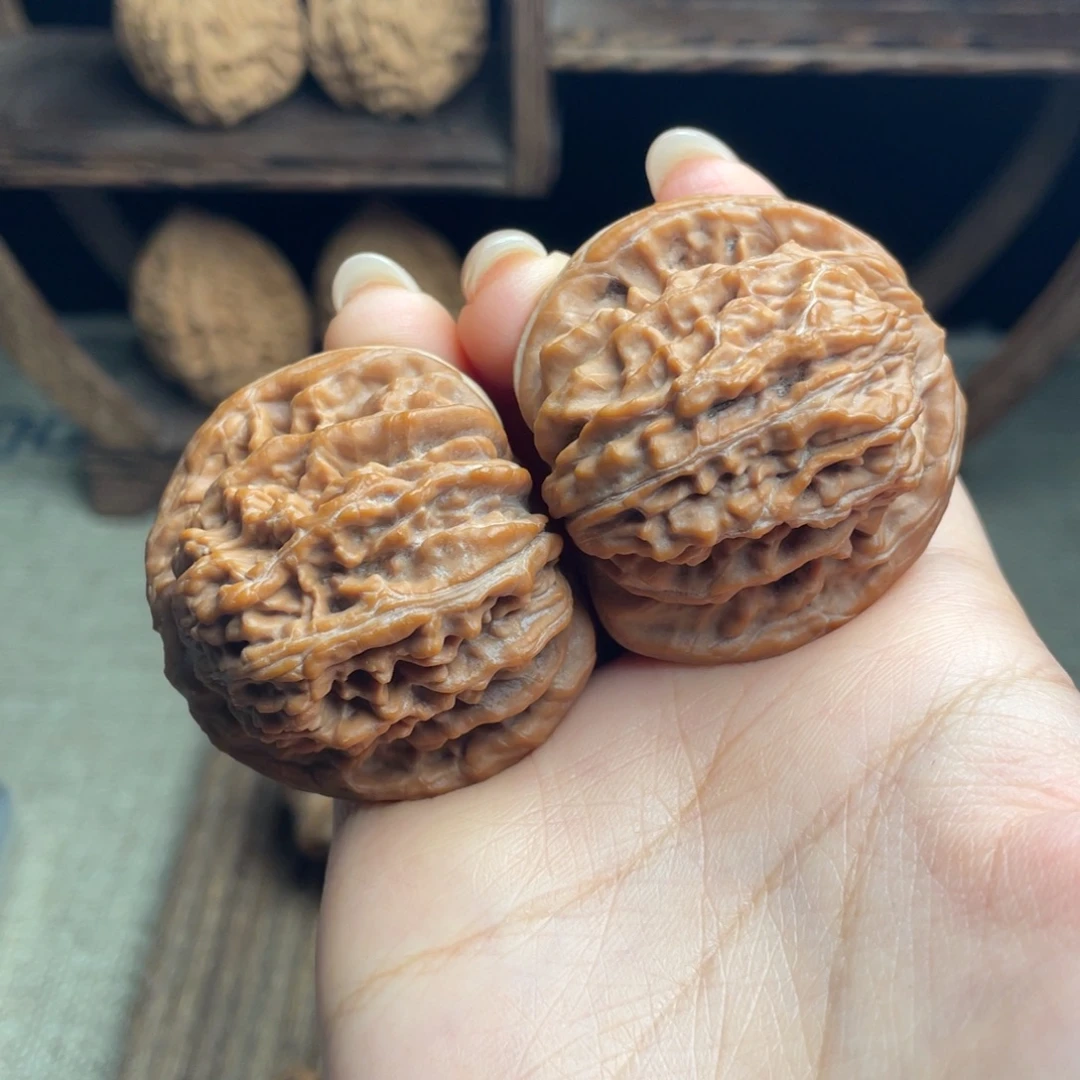 吊坠文玩核桃四座楼43 全品白茬精配毕业红皮克重打手