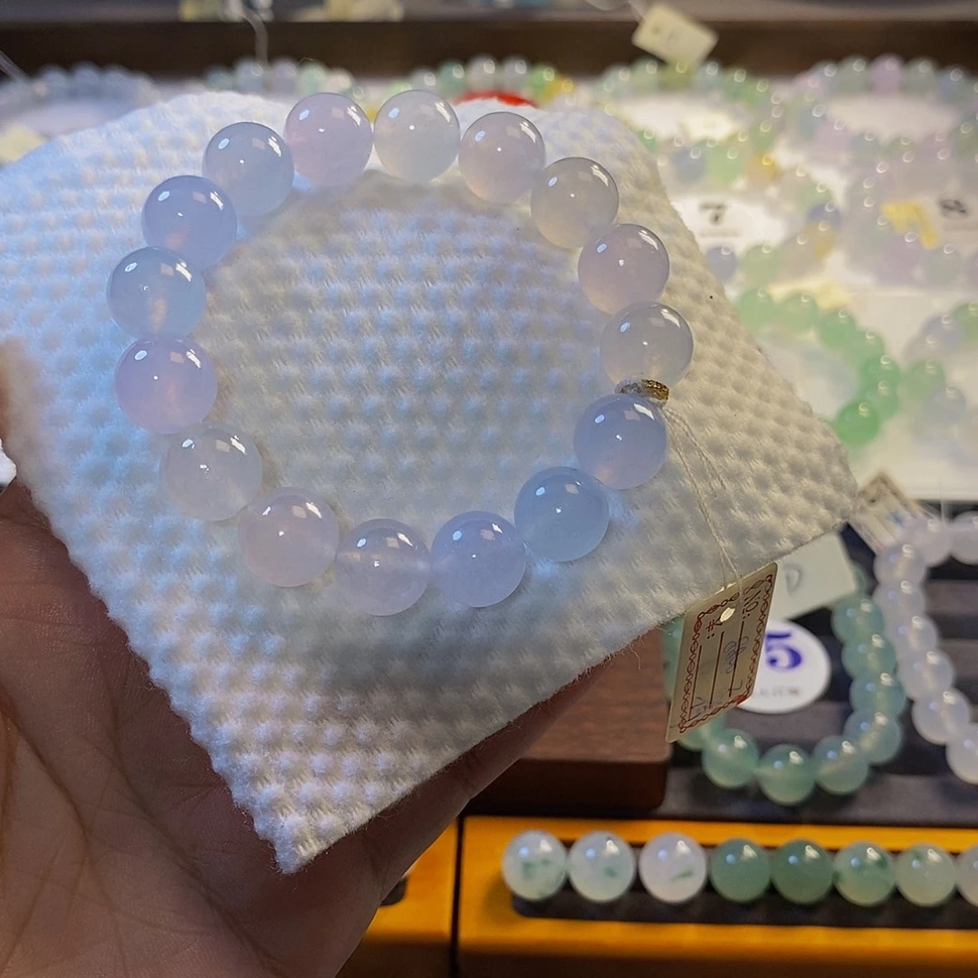 定制翡翠未镶嵌翡翠.