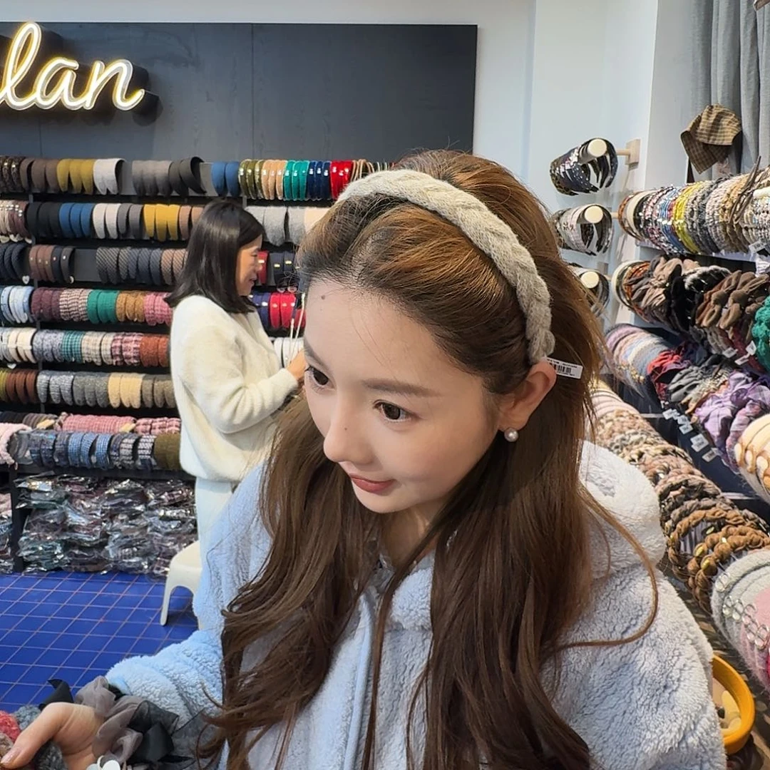 非金属米色毛线发箍39