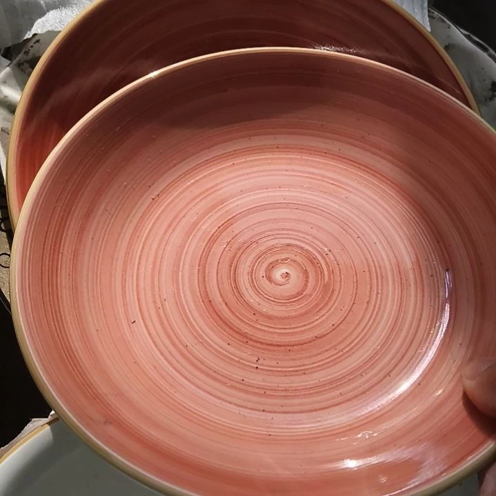 陶瓷盘子碗啥都有