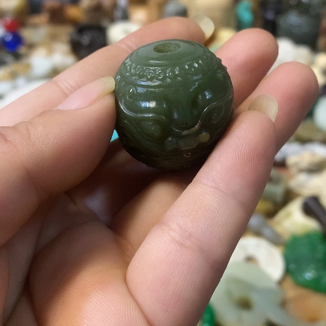 和田玉（糖玉）未镶嵌挂件