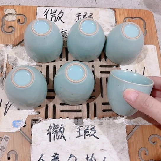 微瑕介意的勿拍，喜欢再下单，谢谢支持