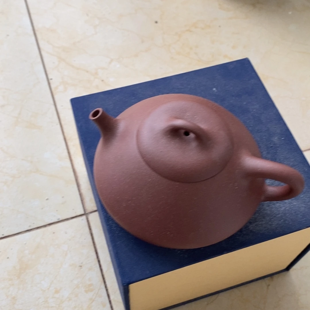 紫砂茶壶ccvnnmmm