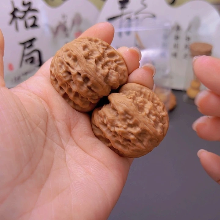 兔**跑核桃专用链接，福利野狼练手对，不退不换