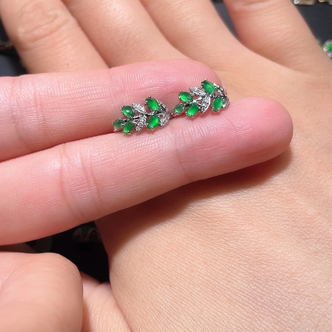 翡翠18K金镶嵌耳饰?****y南非钻