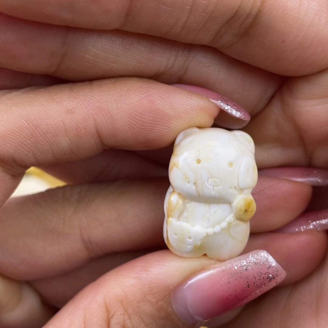 琥珀裸石未镶嵌蜜蜡