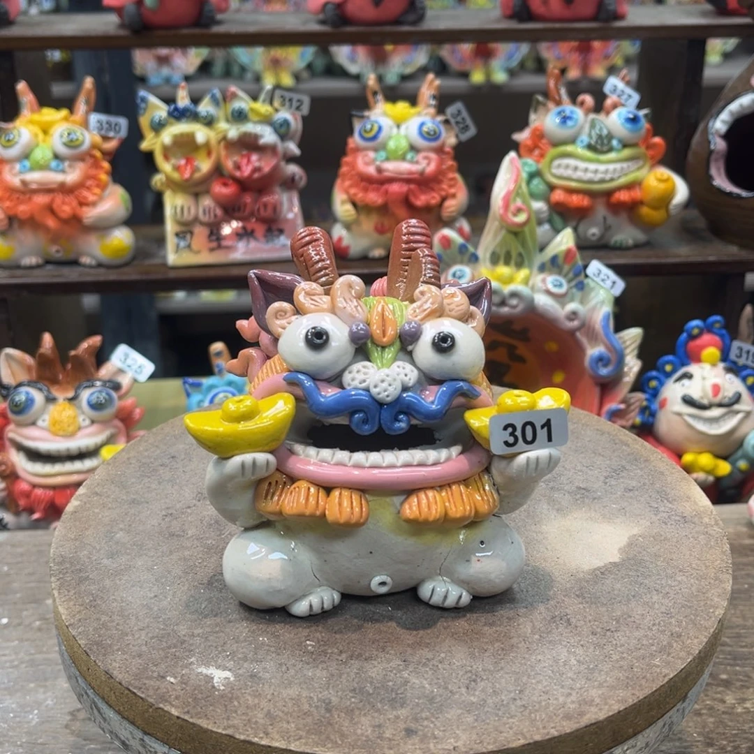 陶瓷纯手工抽象陶瓷摆件301