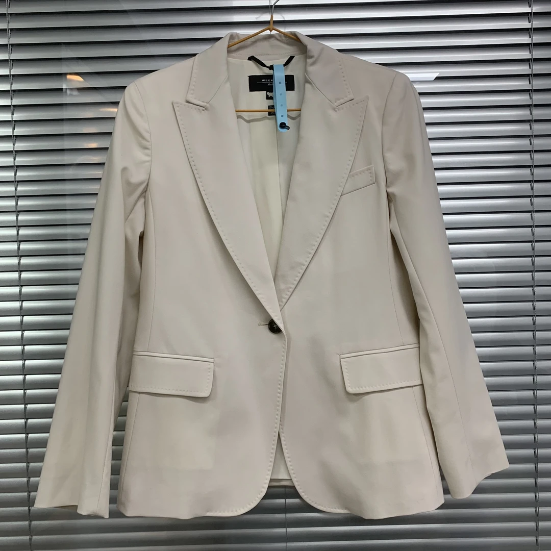 99新 MaxMara 白色西装外套/38码/A04841