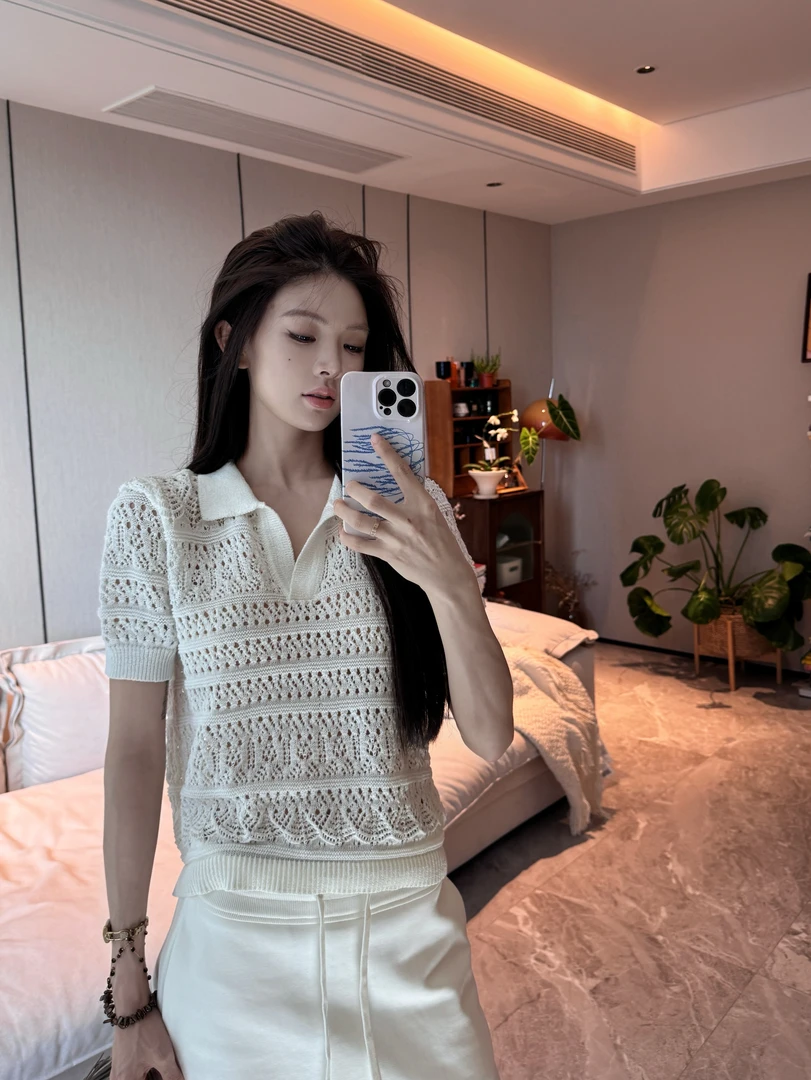 R-HER【云端漫步】恋夏风洋气衣服女小香风月光白气质慵懒风短袖