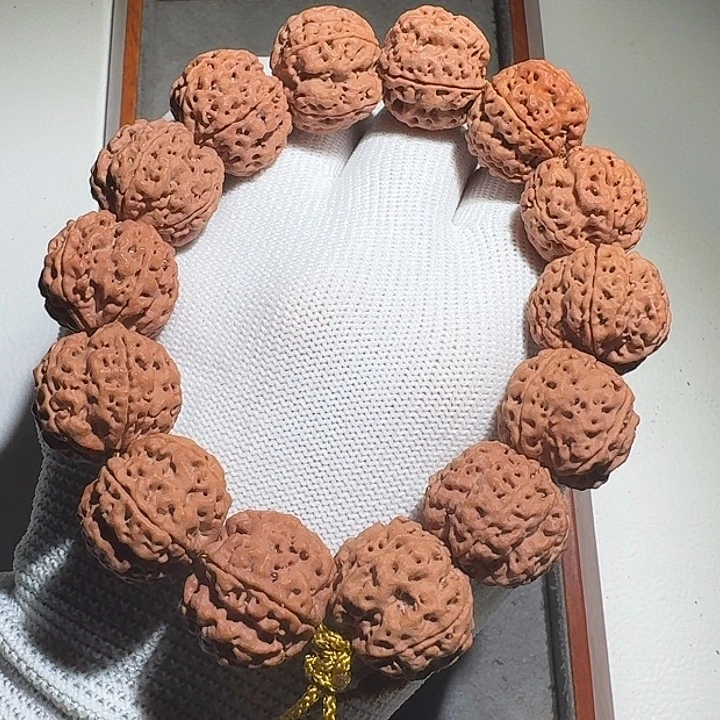 飞***巴吊坠金刚菩提安娜21