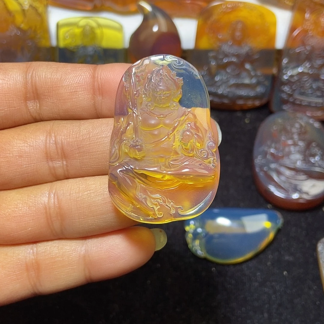 琥珀未镶嵌颈饰缅甸天然琥珀吊坠