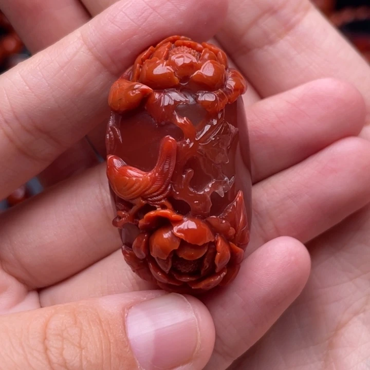 南红玛瑙未镶嵌珠宝奇石喜上眉梢吊坠