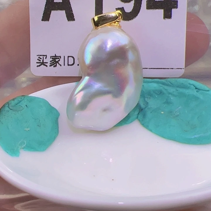 淡水珍珠颈饰合金