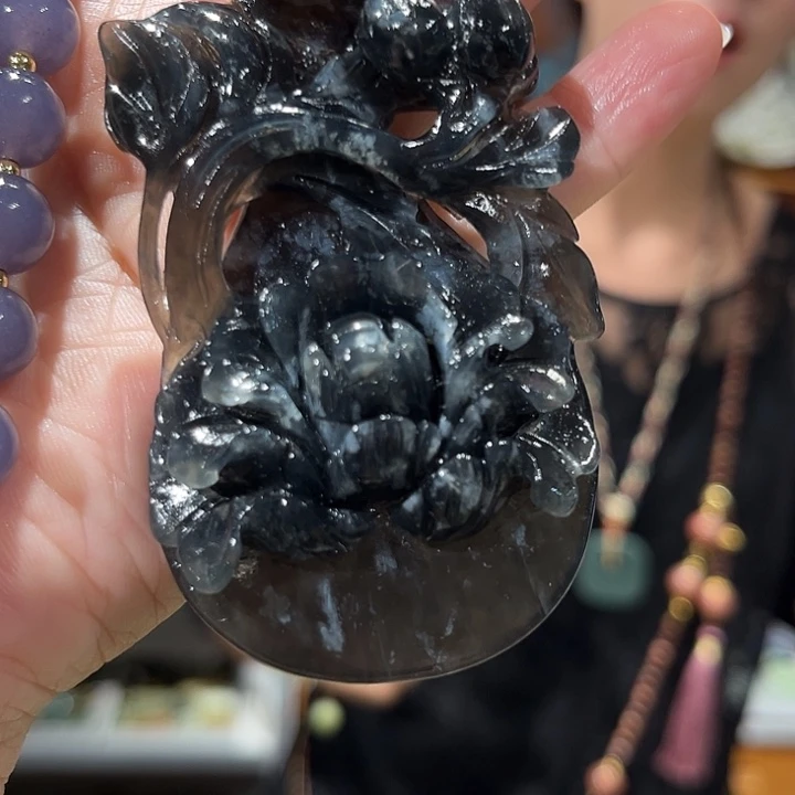 未镶嵌岫玉毛衣链