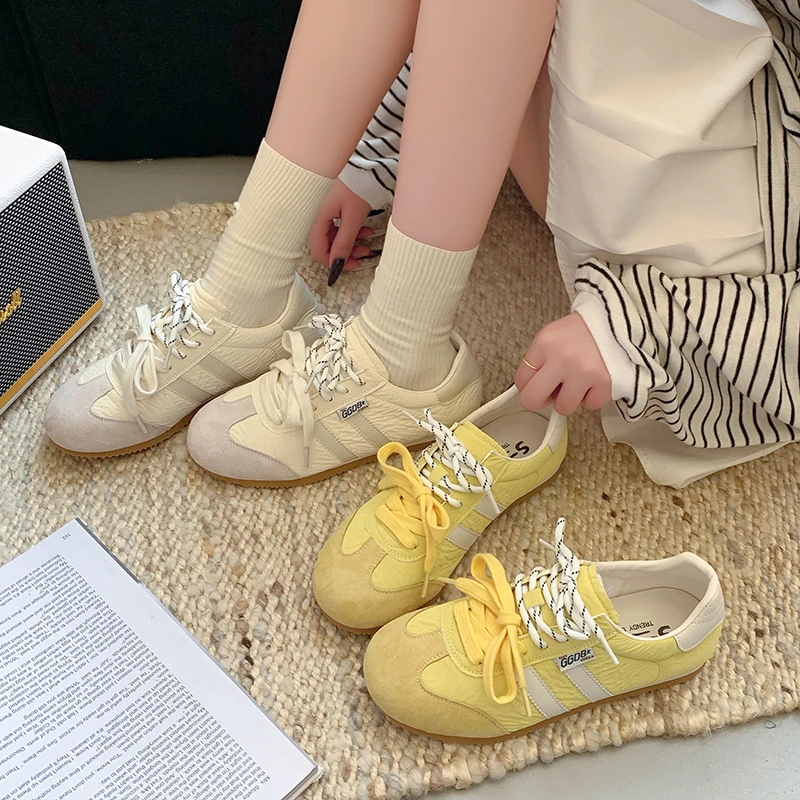 软底芭蕾德训鞋女2025春季新款轻便休闲丝带百搭拼色圆头学生板鞋