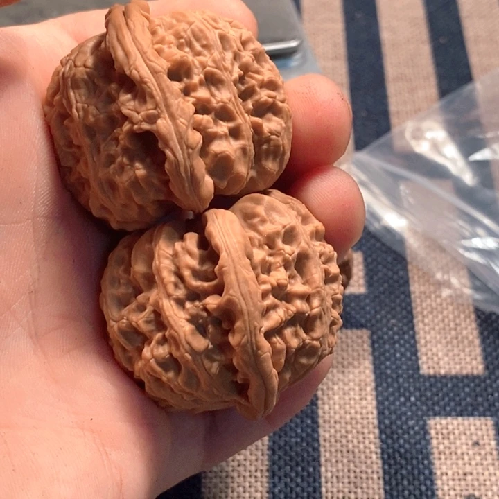 吊坠文玩核桃全品白狮子