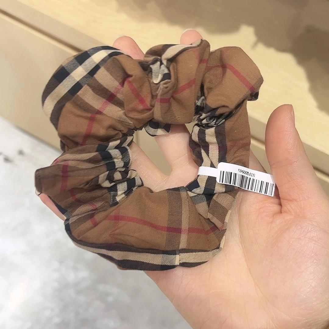 非金属布艺咖色大牌格小肠