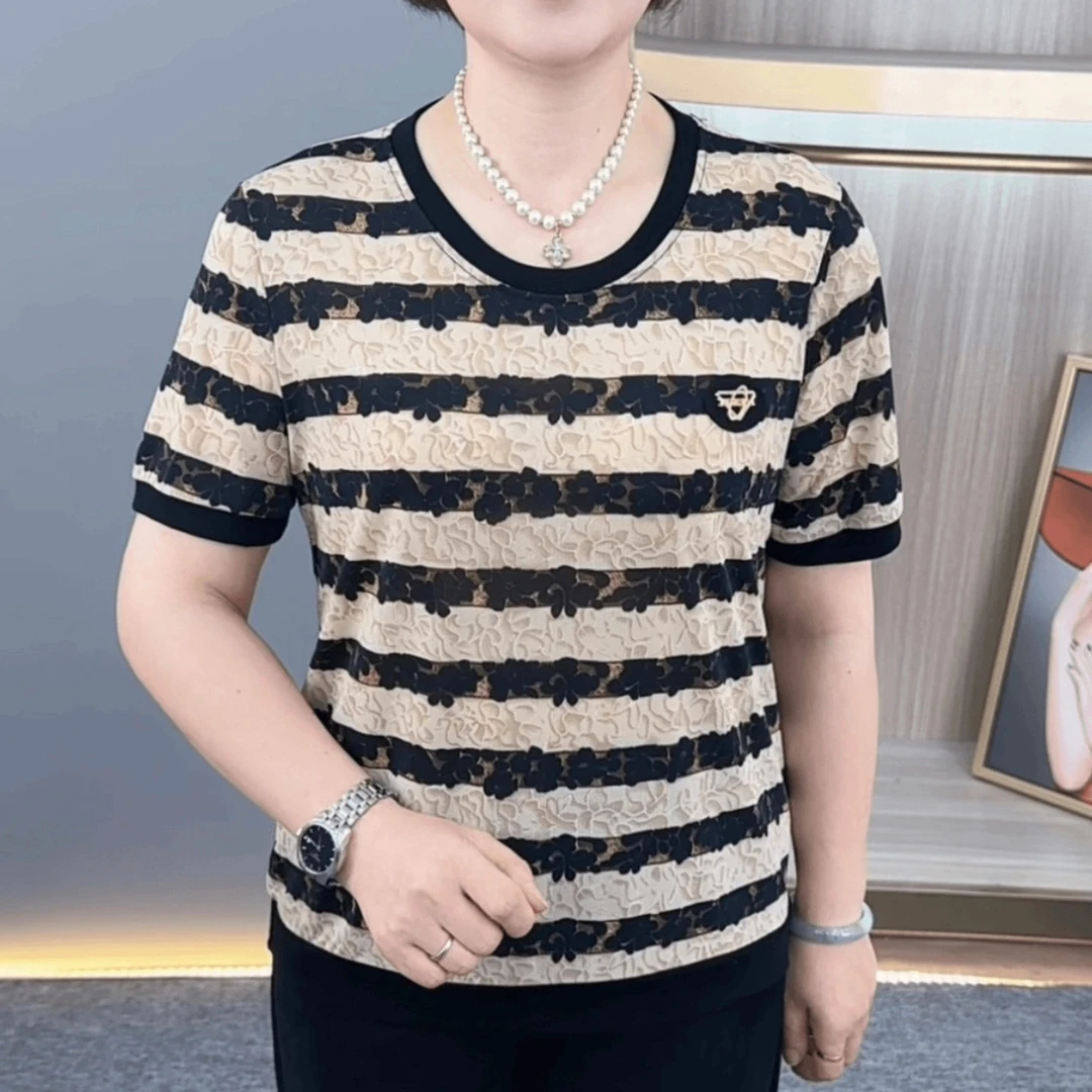 2025夏季新款大码条纹宽松短袖小衫中老年女装洋气妈妈薄减龄凉爽