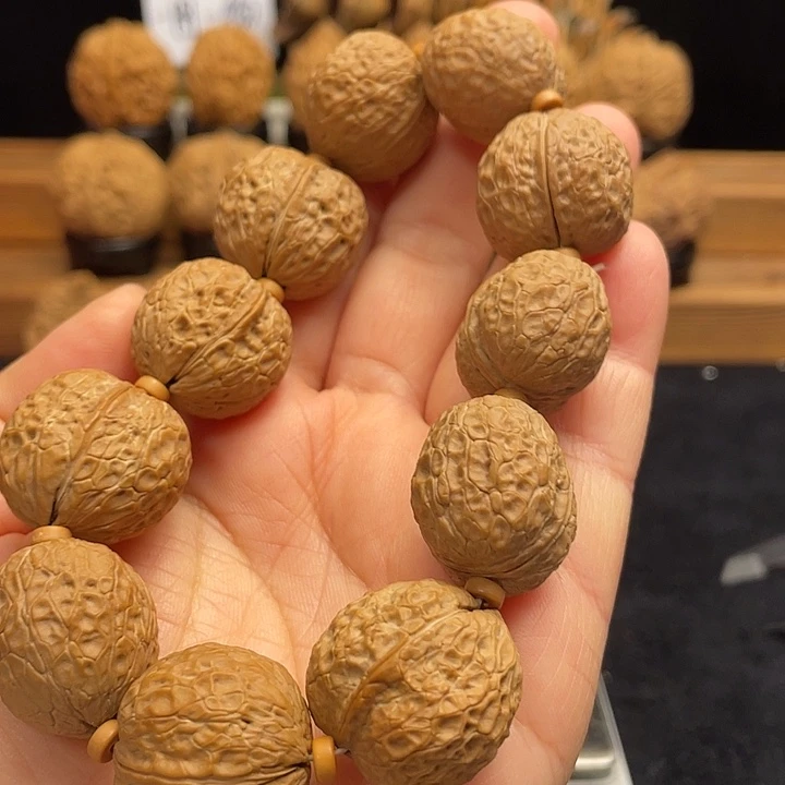 文玩核桃把件云南铁手串52