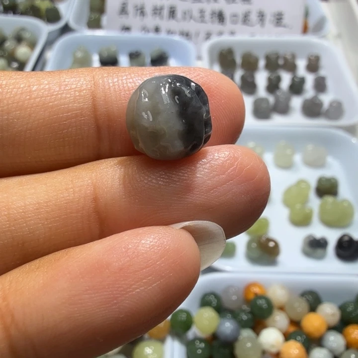 未镶嵌和田玉珠宝半成品