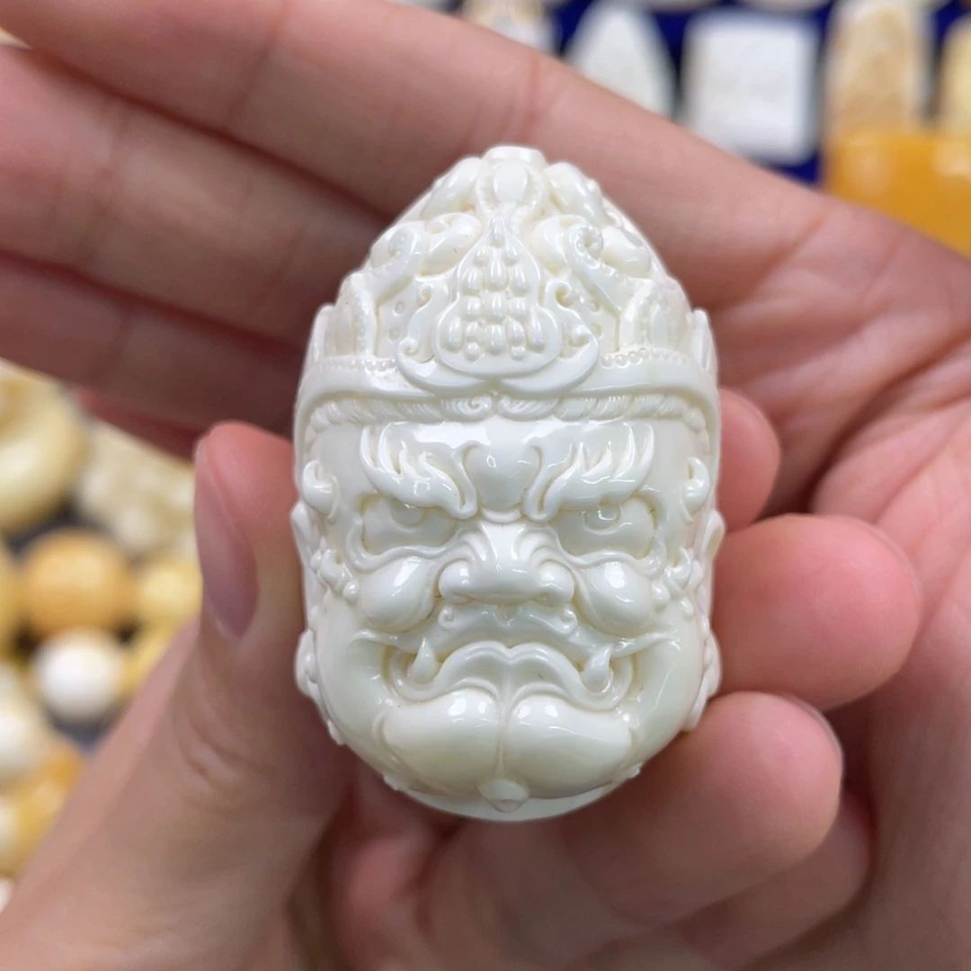 蜜蜡裸石未镶嵌琥珀蜜蜡黄财神吊坠