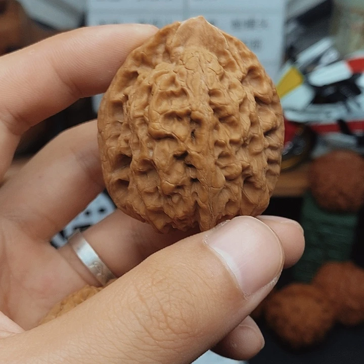 文玩核桃把件?***息42佛度-180
