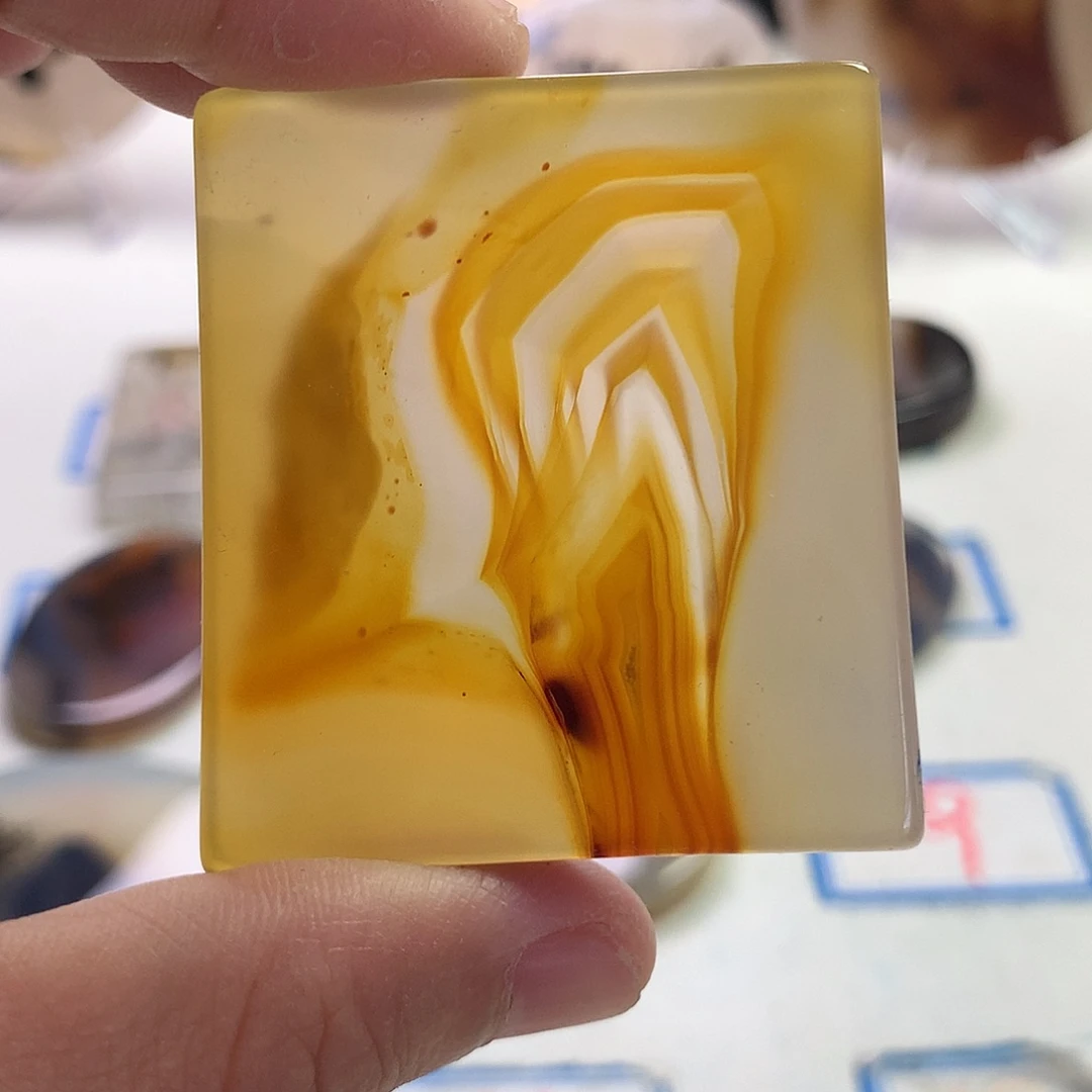 未镶嵌玛瑙/玉髓珠宝半成品