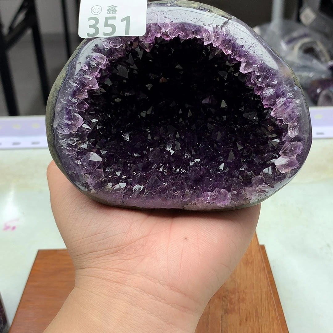 未镶嵌大型摆件（非配饰）水晶