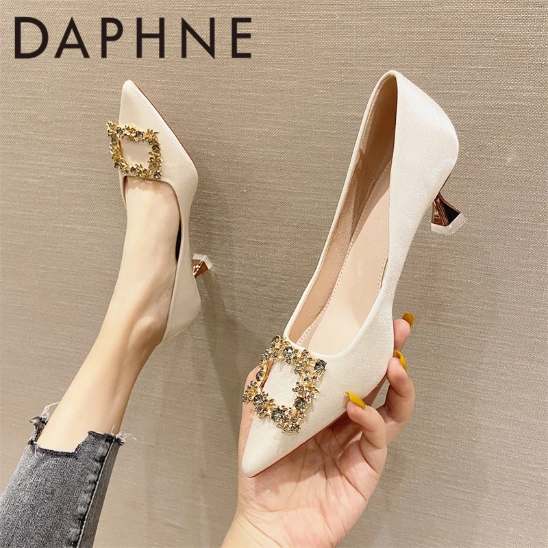 达芙妮单鞋女款2025新款爆款法式婚鞋百搭气质御姐范女神高跟鞋