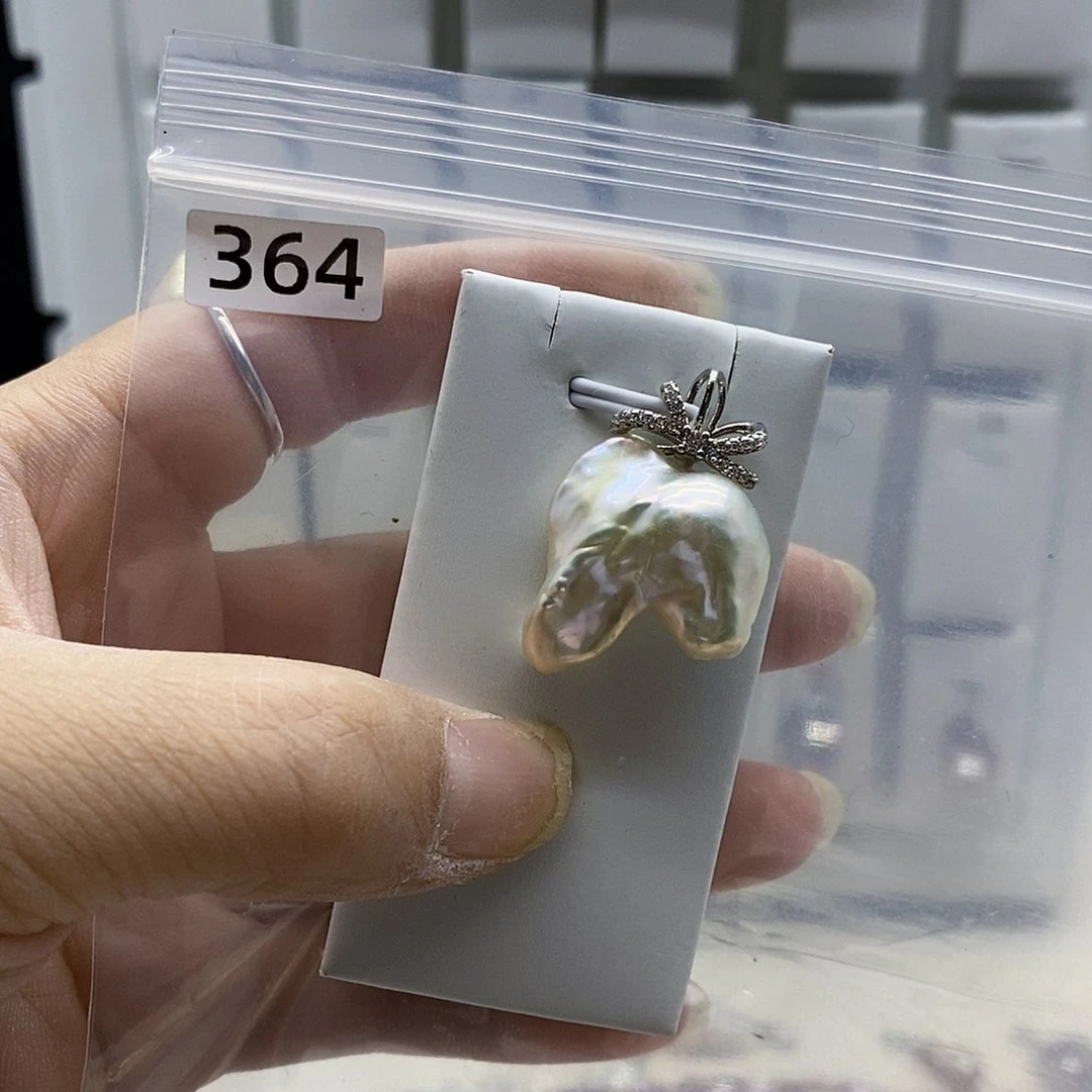 颈饰合金淡水珍珠