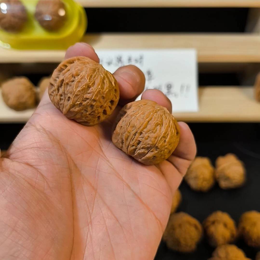 用***0文玩核桃吊坠34+铁锤有黄