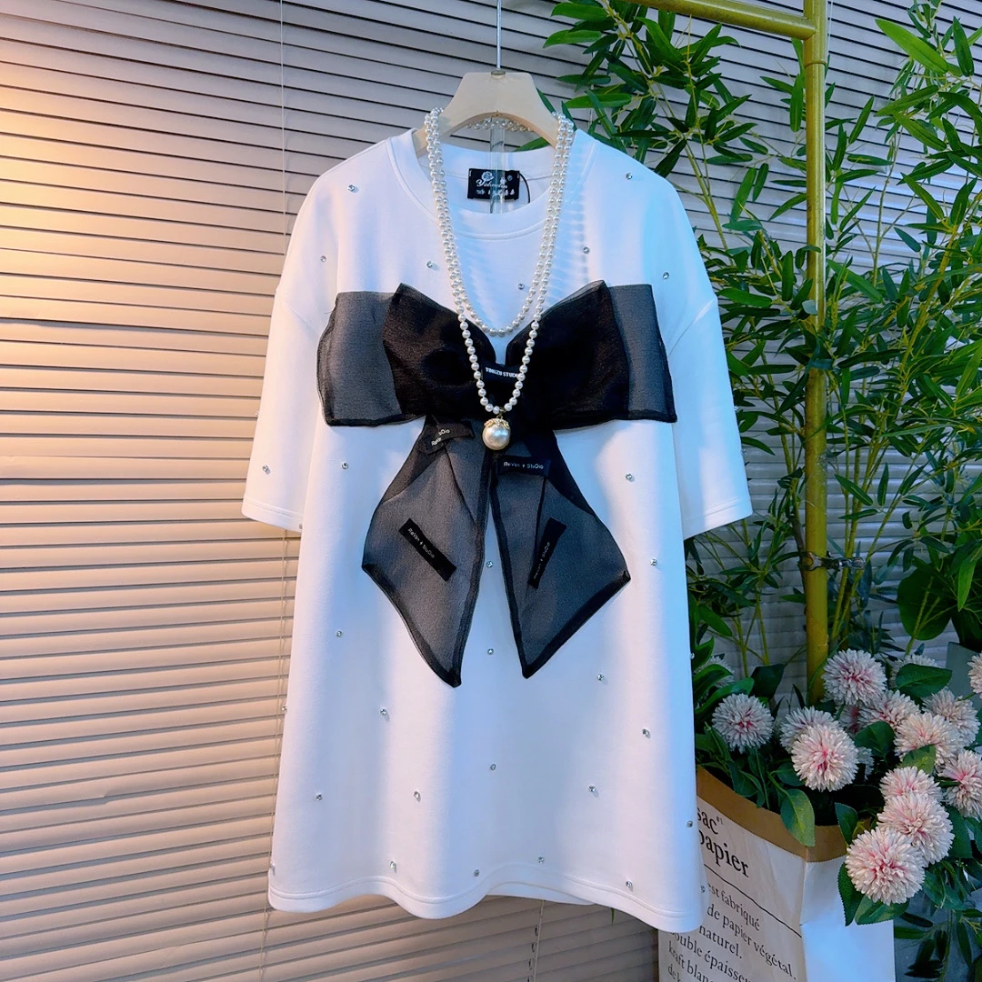 85282胖mm欧货时尚宽松中长款设计感立体蝴蝶结重工订钻T恤短袖